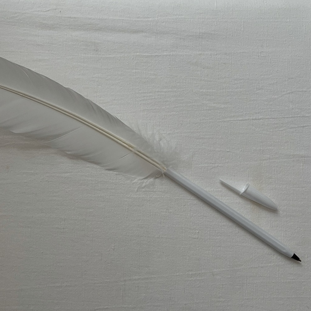 MAISON MARTIN MARGIELA FEATHER PEN